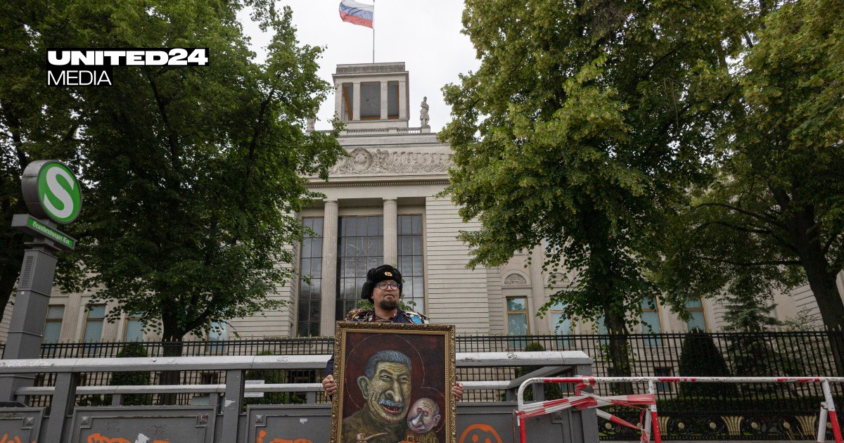 Russian Artist Killed in Poland Days After Mocking Putin at Berlin Embassy