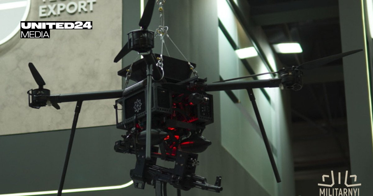 Ukraine Showcases Armed Drone Carrying Assault Rifle at Eurosatory 2026
