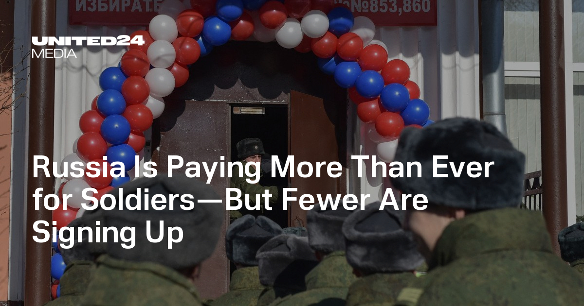 Russia Is Paying More Than Ever for Soldiers—But Fewer Are Signing Up