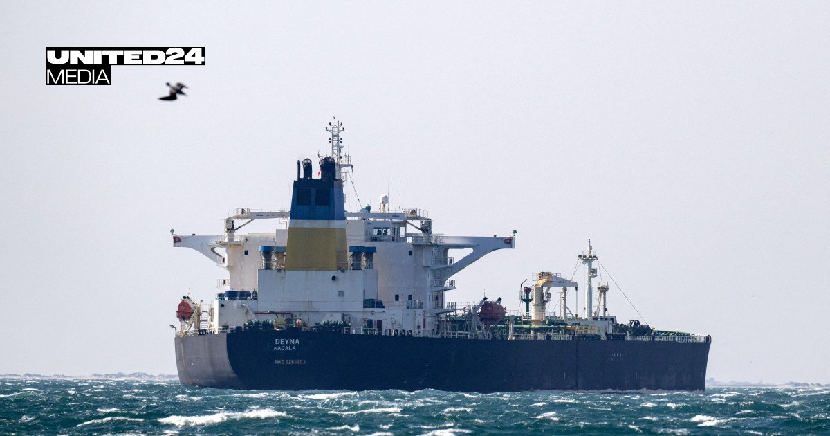 Russian Mercenaries Disguised as “Security” Escort Shadow Fleet Oil Tankers, Investigation Reveals