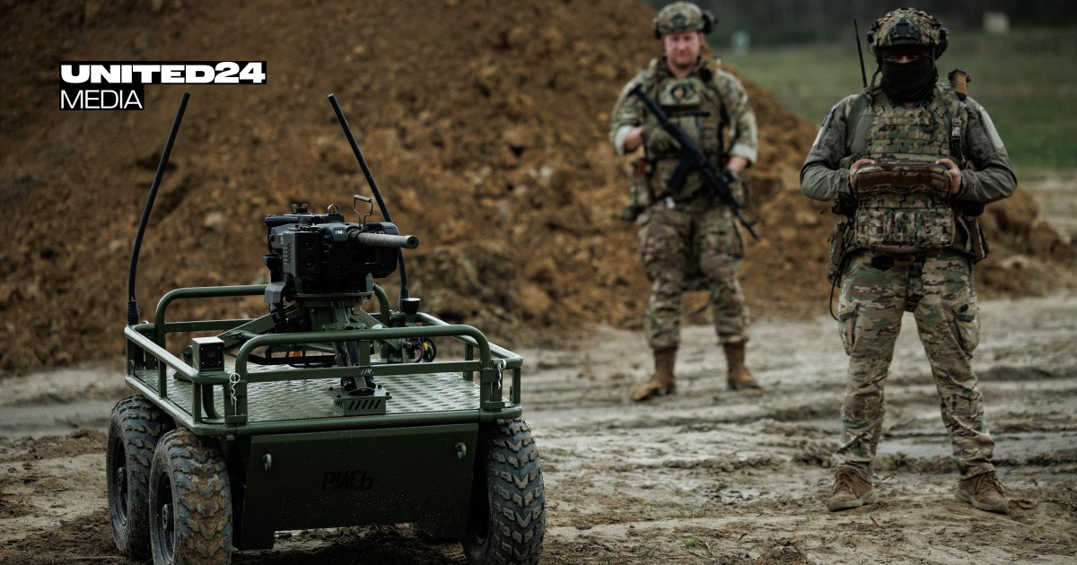 Ukrainian ground robots clear 30 km of mines in Shandryholove