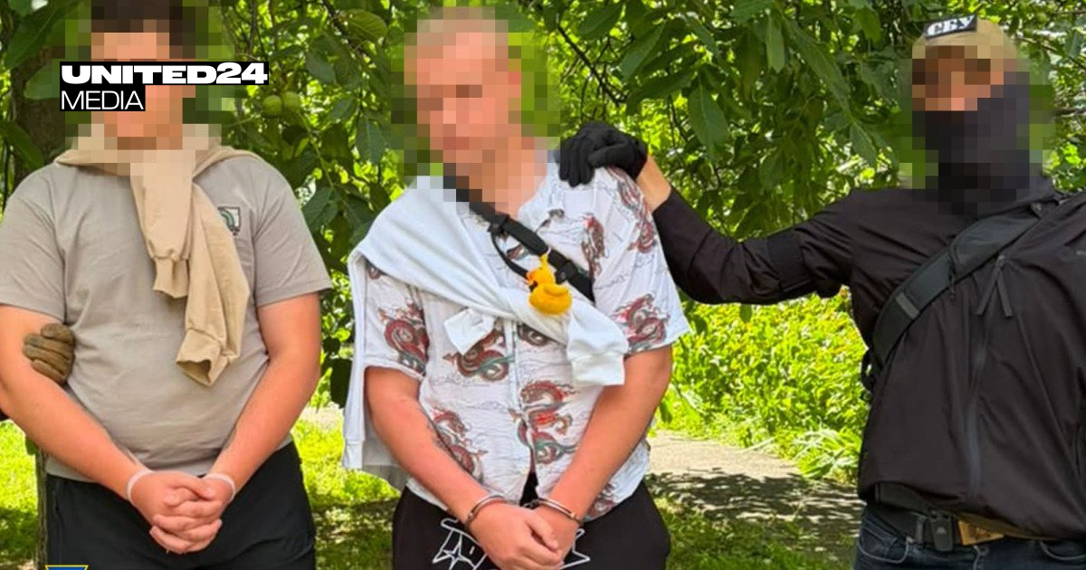 SBU Arrests Two Suspected FSB Agents for Registering 76 Starlink Terminals