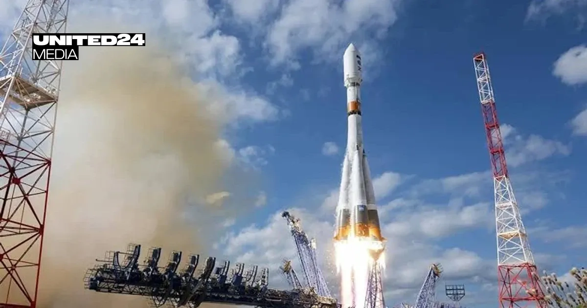 Russia’s Starlink Rival Faces Rocket Bottleneck as Rassvet Satellite Network Expands