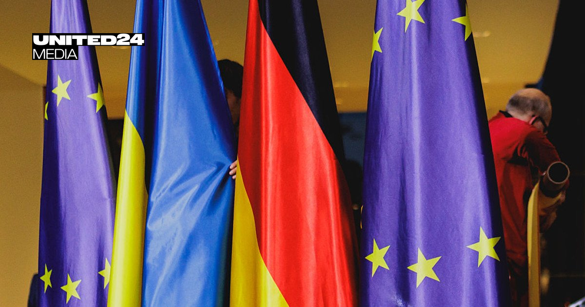 German Chancellor Merz Proposes Interim EU Associate Status for Ukraine to Aid Peace Deal