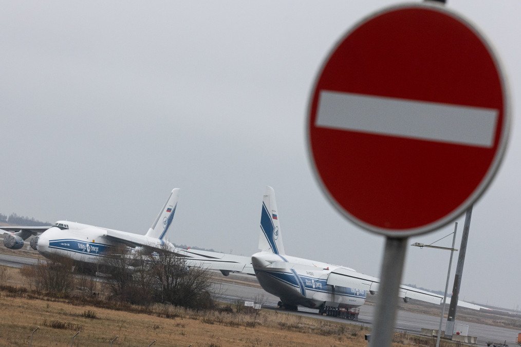 Illustrative image. Two Russian Antonov An-124 cargo aircraft, subject to European Union sanctions, are parked at Leipzig/Halle Airport, Germany, on December 20, 2025.