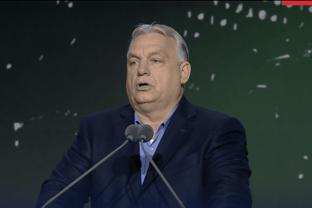 Orbán Says Ukraine’s Fall Would Be a “Catastrophe,” While Echoing Kremlin Peace Rhetoric