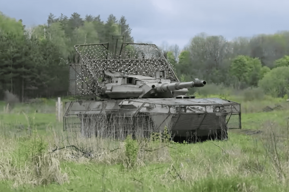 A B1 Centauro wheeled tank fitted with anti-drone protection during training with Ukraine’s 78th Separate Air Assault Brigade. (Source: Army TV/YouTube) A B1 Centauro wheeled tank fitted with anti-drone protection during training with Ukraine’s 78th Separate Air Assault Brigade. (Source: Army TV/YouTube)