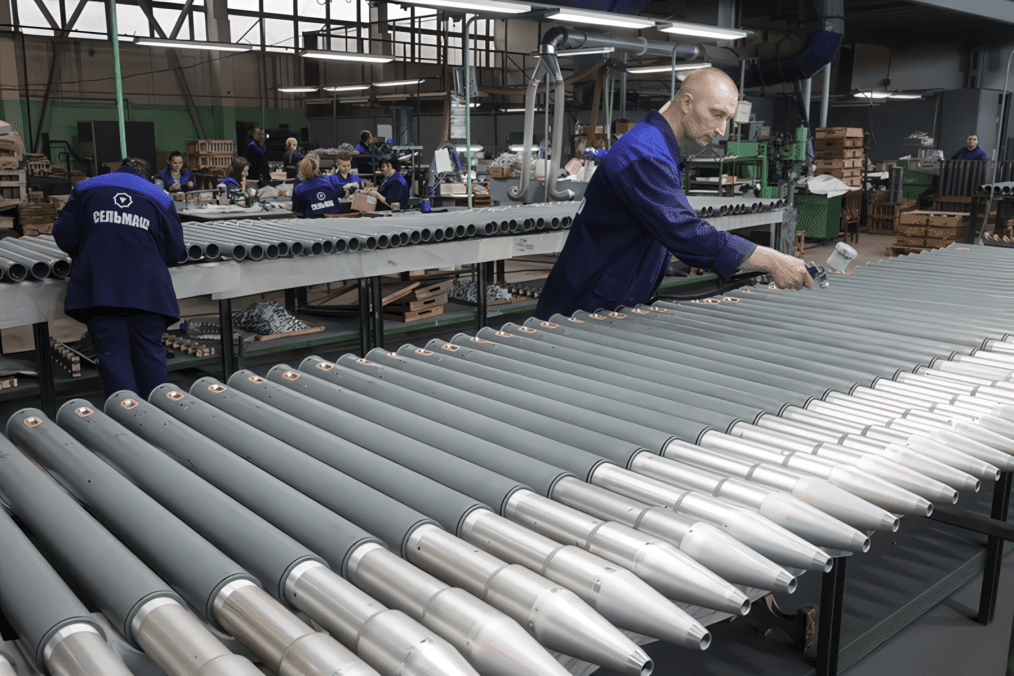 Workers assemble munitions at a defense production facility in Russia. (Photo: Open source)