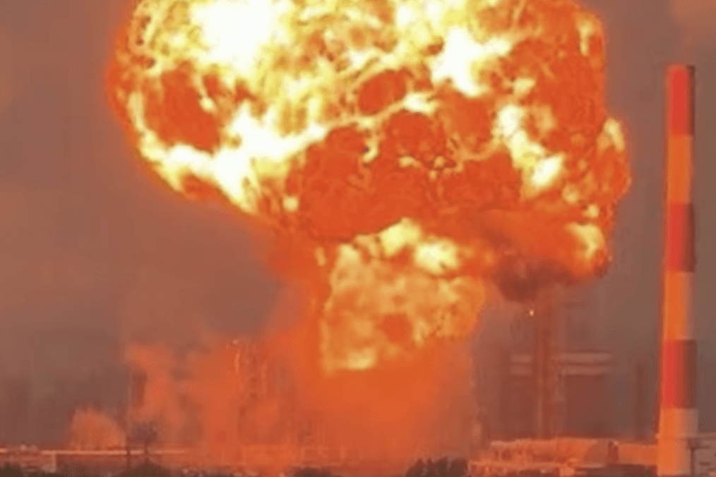 Ukraine’s Long-Range Drone Attacks Drive Russian Diesel Exports to Five-Year Low Ukraine’s Long-Range Drone Attacks Drive Russian Diesel Exports to Five-Year Low