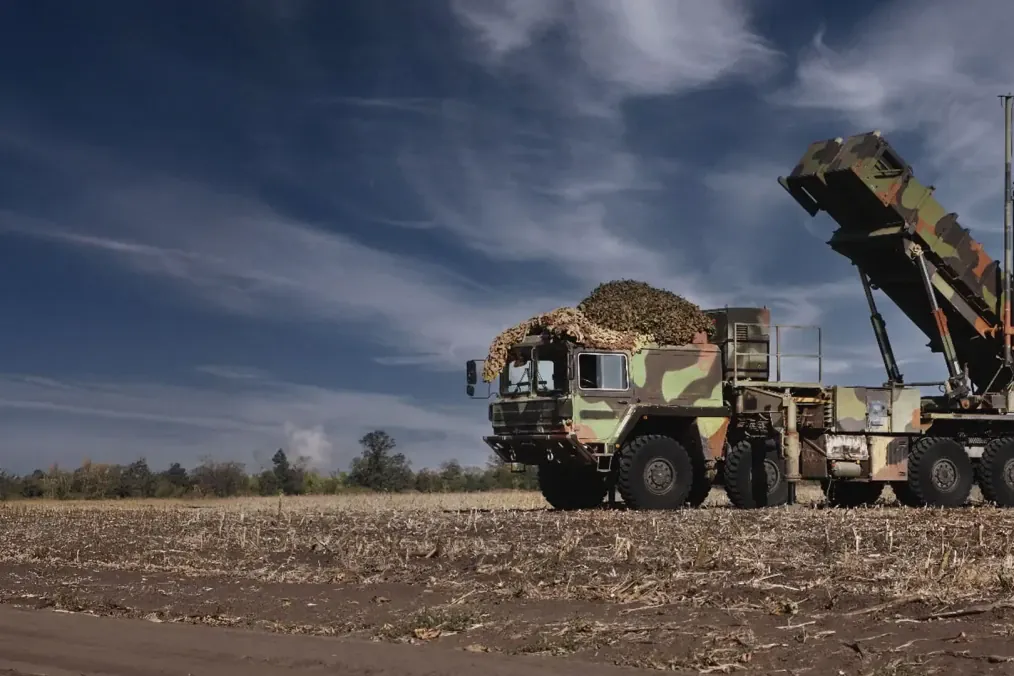 Ukrainain Patriot air defense system in the field. Ukrainain Patriot air defense system in the field.