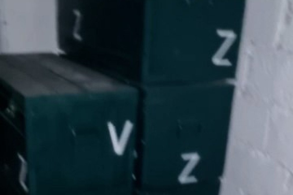 Boxes containing Russian military equipment stored at a facility targeted by the ATESH partisan movement in Russia’s Sverdlovsk region. (Source: ATESH)