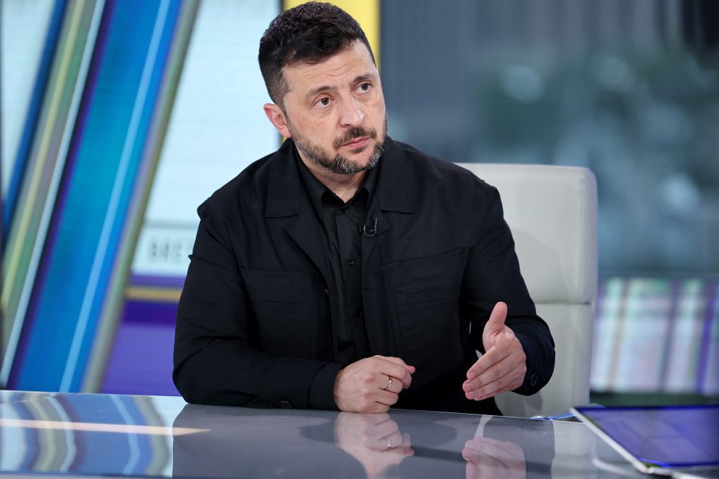 Zelenskyy Warns: Blackouts in Moscow If Russia Strikes Ukraine’s Power Grid