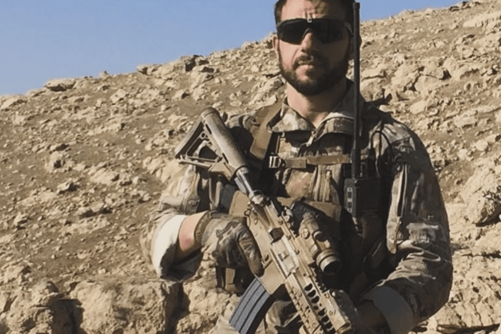 Italian Fighter Alex Pineschi Killed in Ukraine War While Serving in Military Intelligence Unit An Italian citizen, 42-year-old Alex Pineschi, has been killed during the war in Ukraine while serving with a special forces unit of Ukrainian military intelligence. (Source: @alex_pineschi_official/Instagram)
