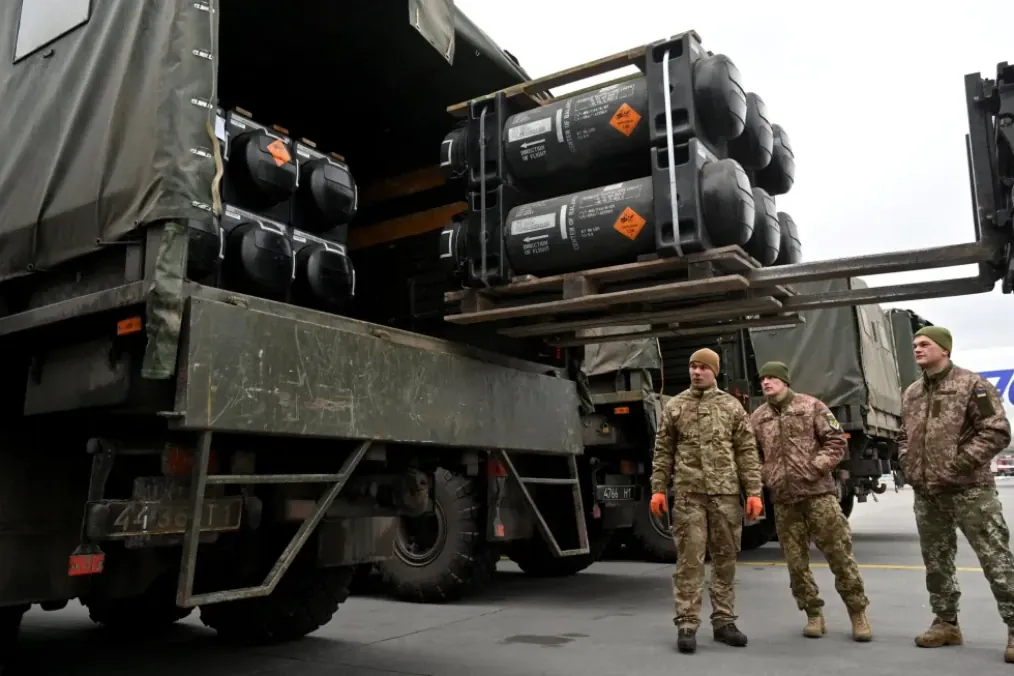 US Scrapes “Bottom of the Barrel” as Ukraine Aid Delivery Hits Pentagon Limits, Reports WSJ