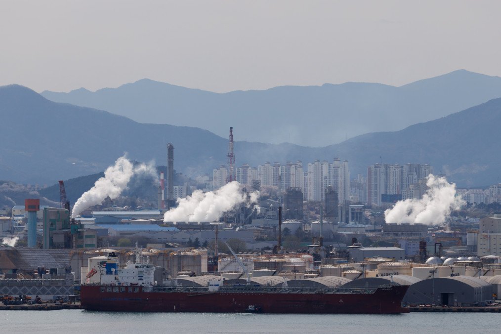 A tanker moored at the Port of Ulsan in South Korea on March 30, 2025. (Source: Getty Images)