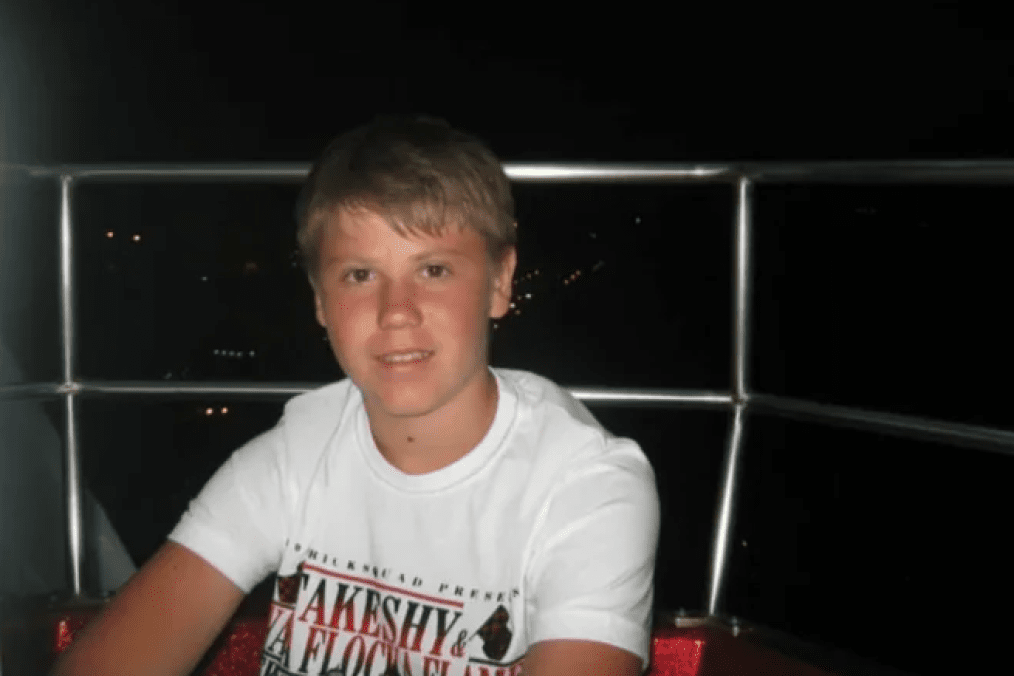 “Grandma, I’m Coming Home”: Bohdan Kovalchuk Released After 9 Years in Russian Captivity