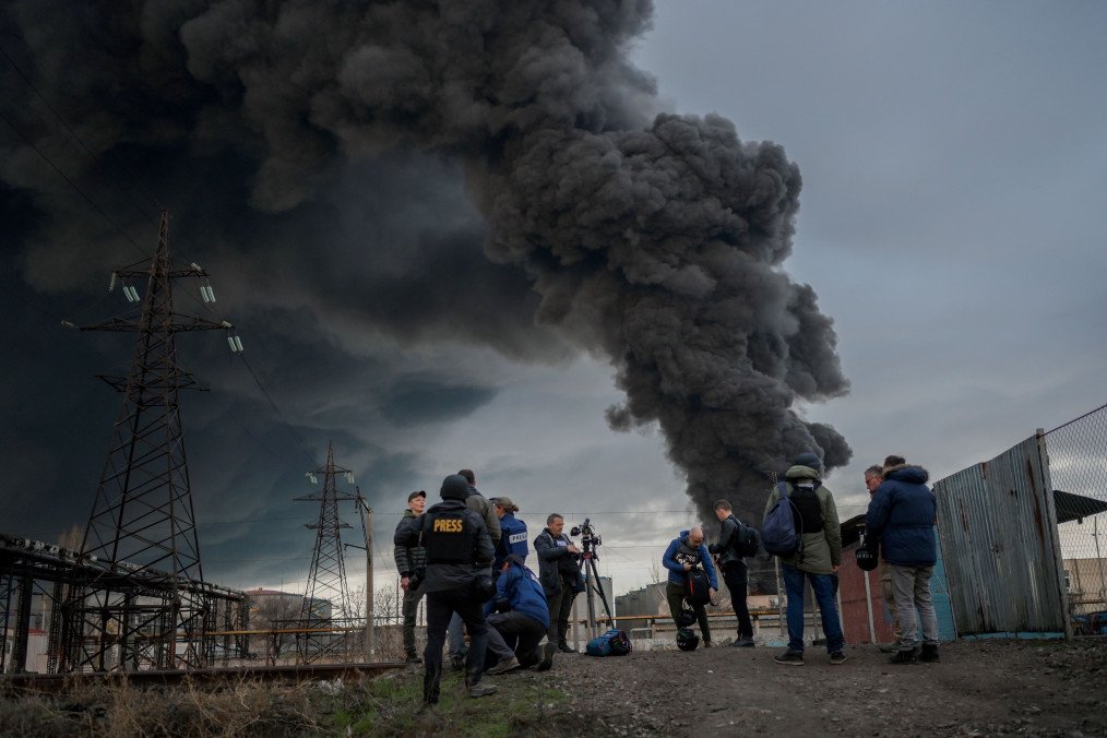 207 Artists and 106 Media Workers Killed Since Start of Russian Invasion, Ukraine Says 207 Artists and 106 Media Workers Killed Since Start of Russian Invasion, Ukraine Says