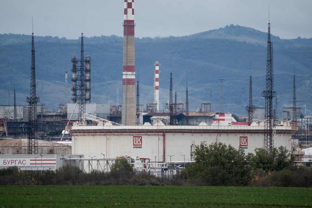 Los ingresos del petróleo y el gas de Rusia se vieron gravemente afectados por las sanciones y la caída de los precios: cayeron un 34% en noviembre el petroleo hoy petroleo eeuu rusia amenaza europa