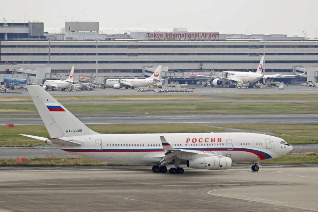 UK Bought $50 Million Worth of Russian Planes Despite Sanctions, Government Launches Probe UK Bought $50 Million Worth of Russian Planes Despite Sanctions, Government Launches Probe