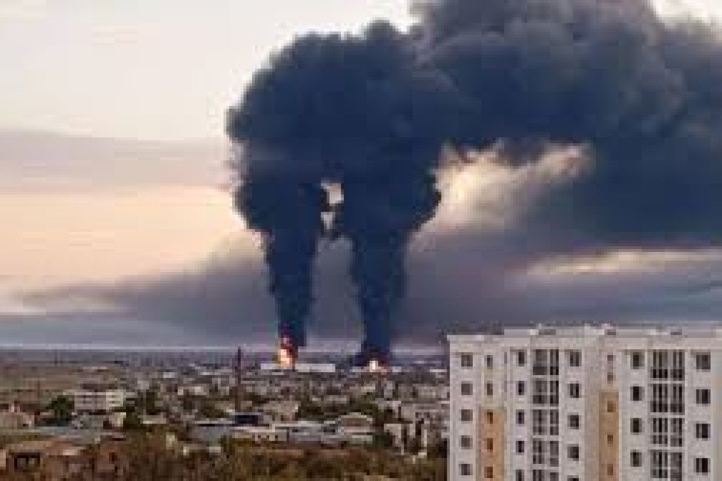 Fire at an oil depot in Feodosia, October 7, 2024. Illustrative photo. (Photo: Open source) Fire at an oil depot in Feodosia, October 7, 2024. Illustrative photo. (Photo: Open source)