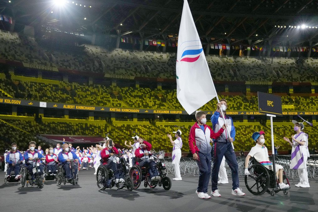 Athletes of the Russian Paralympic Committee march during the opening ceremony of the Tokyo Paralympics at the National Stadium in Tokyo on August 24, 2021. (Source: Getty Images)