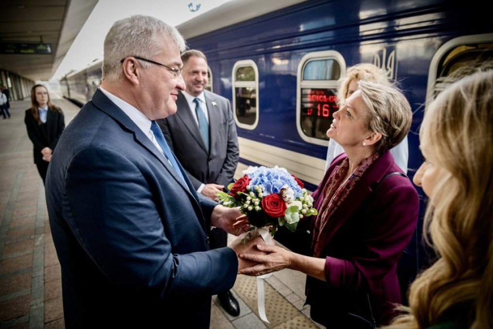 UK Foreign Minister Visits Kyiv, Announces $192.7M Winter Aid Package to Support Ukraine UK Foreign Minister Visits Kyiv, Announces $192.7M Winter Aid Package to Support Ukraine