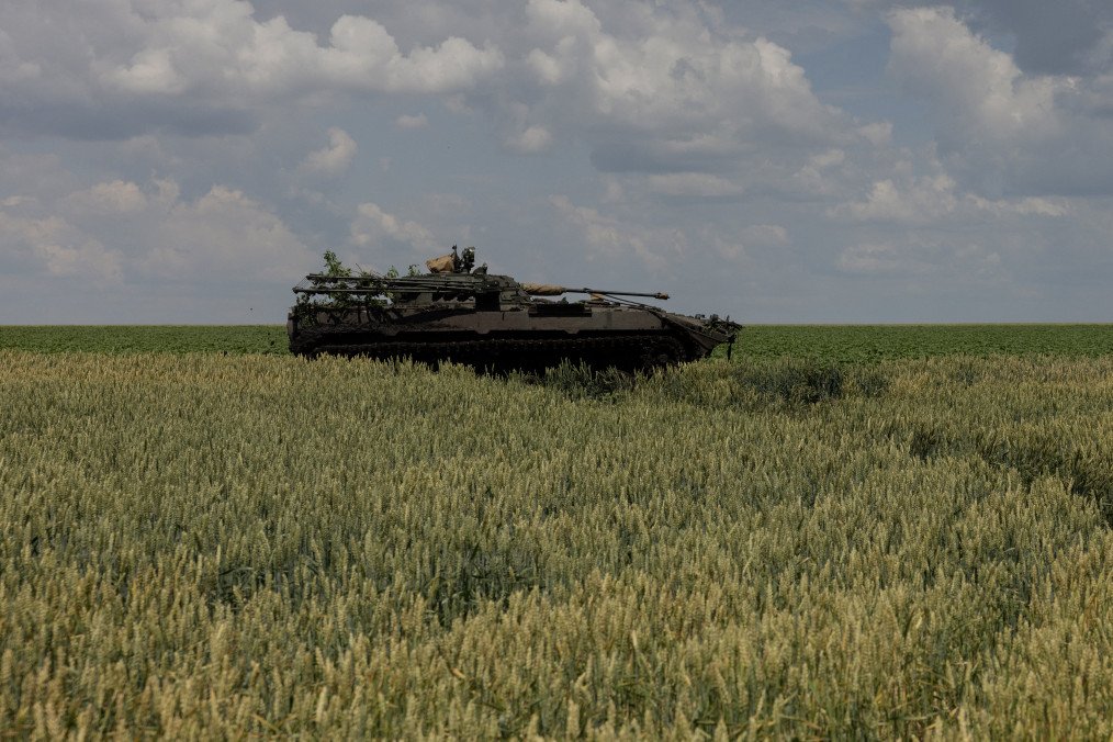 Ukrainian Forces Free Zarichne, Push Russian Troops Back in Donetsk Region