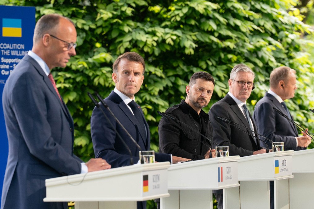EU and US Threaten New Sanctions if Russia Rejects 30-Day Ceasefire Deal EU and US Threaten New Sanctions if Russia Rejects 30-Day Ceasefire Deal