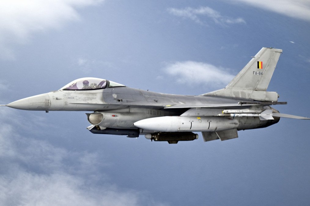 Belgium Confirms Upcoming F-16 Delivery and Readiness for Ukraine Peacekeeping Role