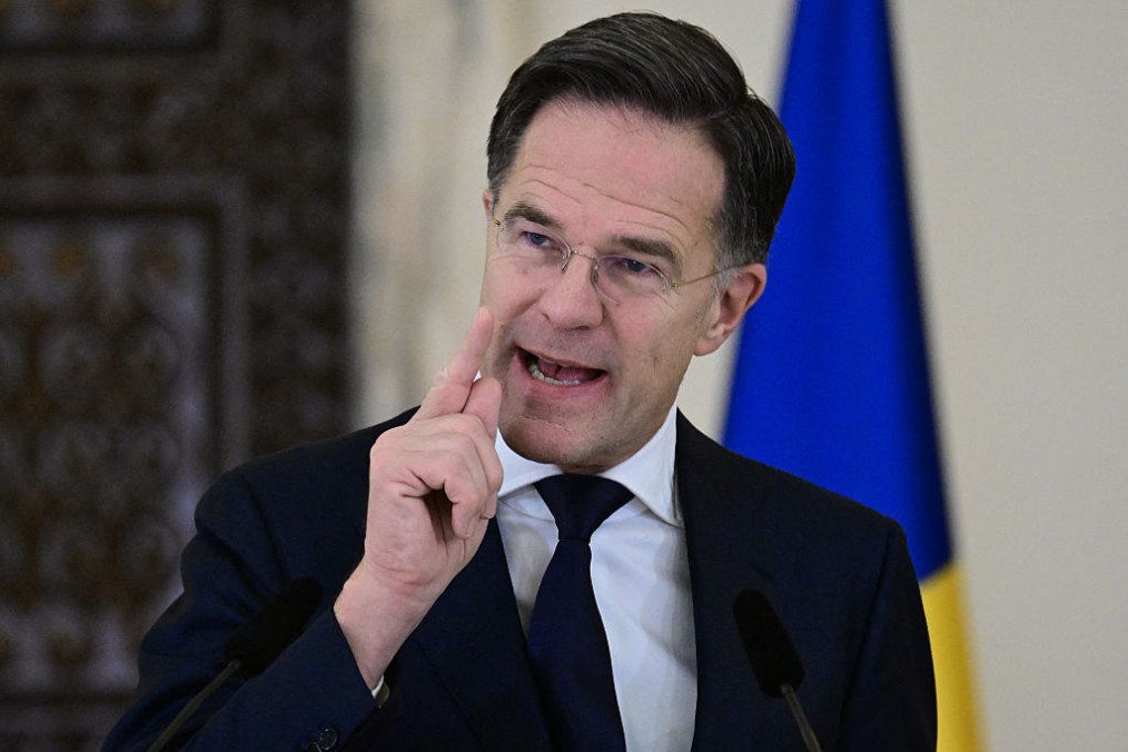 El secretario general de la OTAN, Mark Rutte, ofrece una rueda de prensa junto al presidente rumano en el Palacio Presidencial de Cotroceni, en Bucarest, Rumania, el 5 de noviembre de 2025. (Fuente: Getty Images)