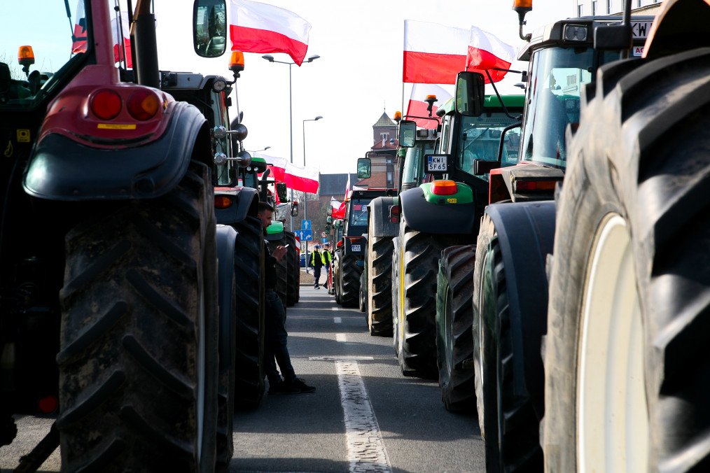 Polish Farmers Set to Block Medyka-Shehyni Crossing Point With Ukraine