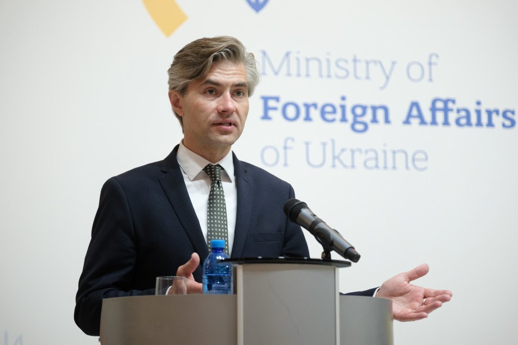 Lithuania Urges NATO to Boost Air Defense After Russian Drone Incursions