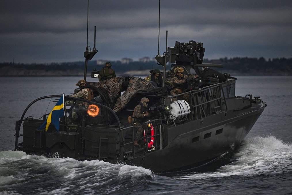 Ukraine to Receive Swedish Tross Boats—Armed Landing Craft With Heavy Firepower