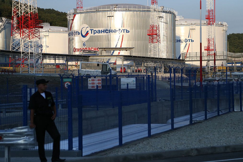 Fire Engulfs Russia’s Second-Largest Oil Export Center After Ukrainian Strike
