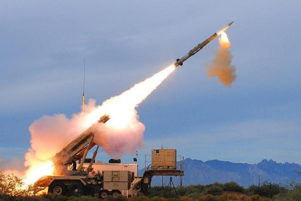 Launch of an MSE interceptor missile from a Patriot PAC-3 missile defense system. (Source: Militarnyi) Launch of an MSE interceptor missile from a Patriot PAC-3 missile defense system. (Source: Militarnyi)