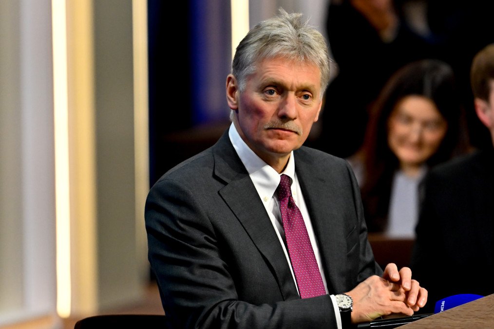 Kremlin Demands Zelenskyy-Putin Talks Only in Moscow, Rejects Alternative Peace Talk Venues Kremlin Spokesman Dmitry Peskov moderates Russian leader Vladimir Putin's annual special televised question-and-answer session and year-end news conference in Moscow, Russia, on December 19, 2025. (Photo: Getty Images)