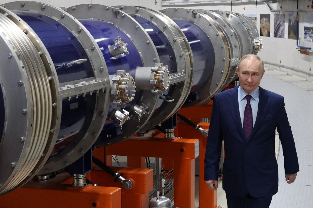 Putin Touts Russia’s Nuclear Arsenal as World’s Most Modern While Admitting Infrastructure Shortfalls Putin Touts Russia’s Nuclear Arsenal as World’s Most Modern While Admitting Infrastructure Shortfalls