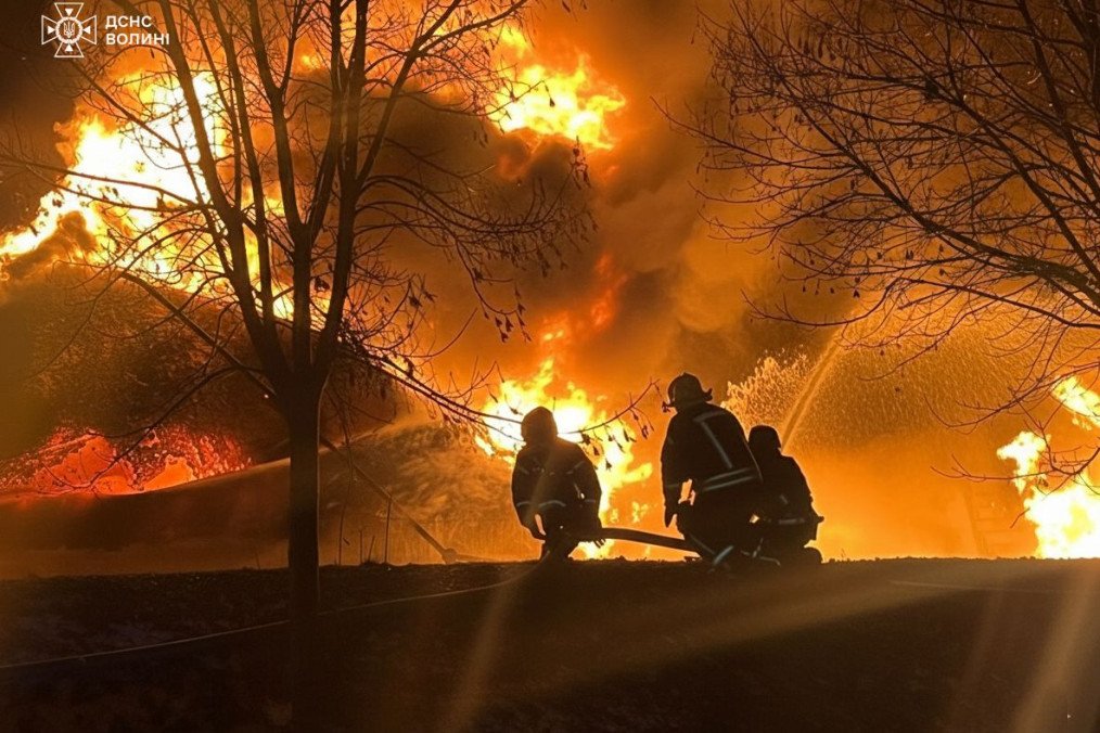 Russian forces carried out overnight attacks on the Volyn region, causing extensive damage to the area's energy infrastructure. (Source: State Emergency Service)