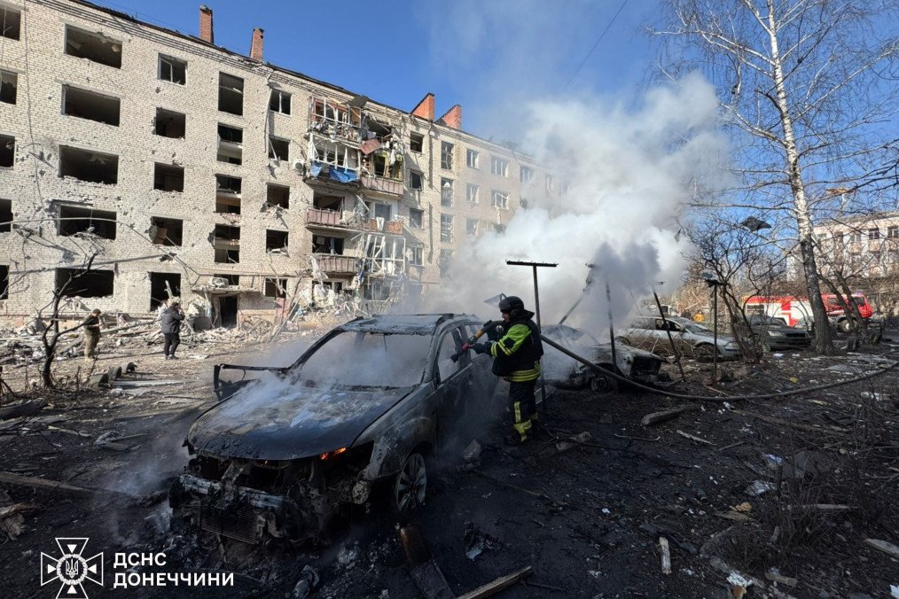 edificio destruido ataque ruso sloviansk donetsk guerra rusia ucrania