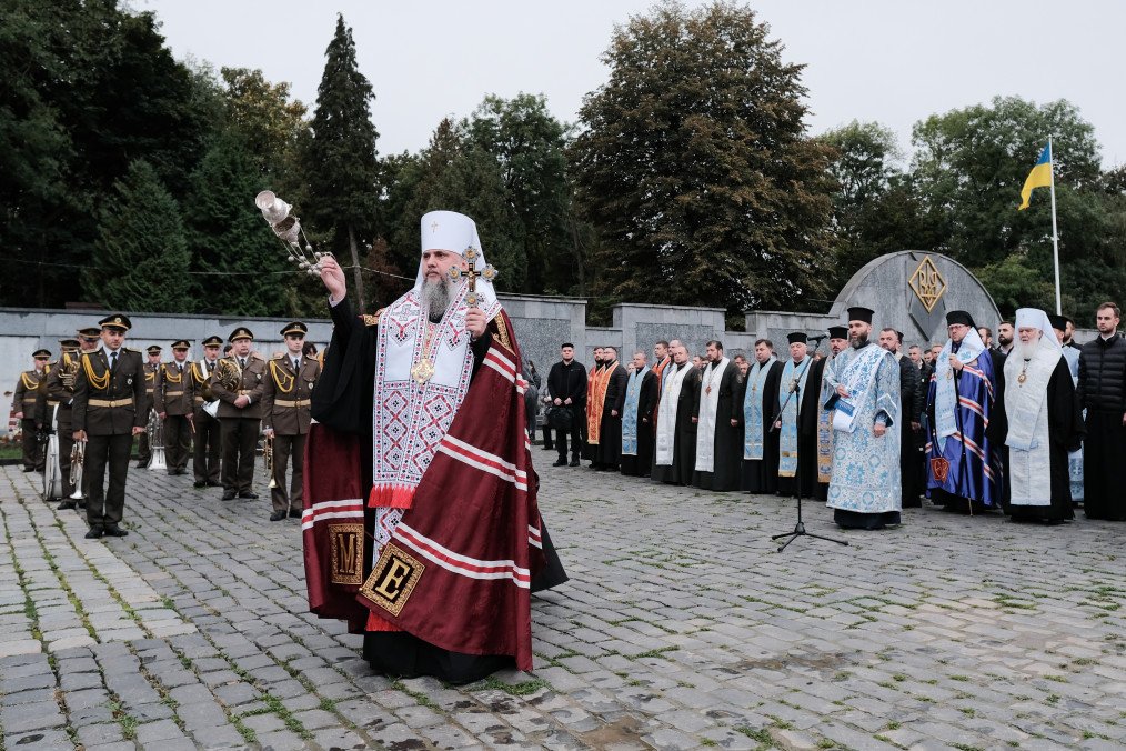 Ukraine Allows Clergy to Be Exempted From Conscription in Ukraine