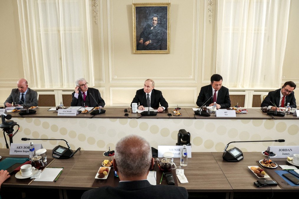After Two Years of War, Russia’s Economic Growth Stalls as Reserves Deplete After Two Years of War, Russia’s Economic Growth Stalls as Reserves Deplete