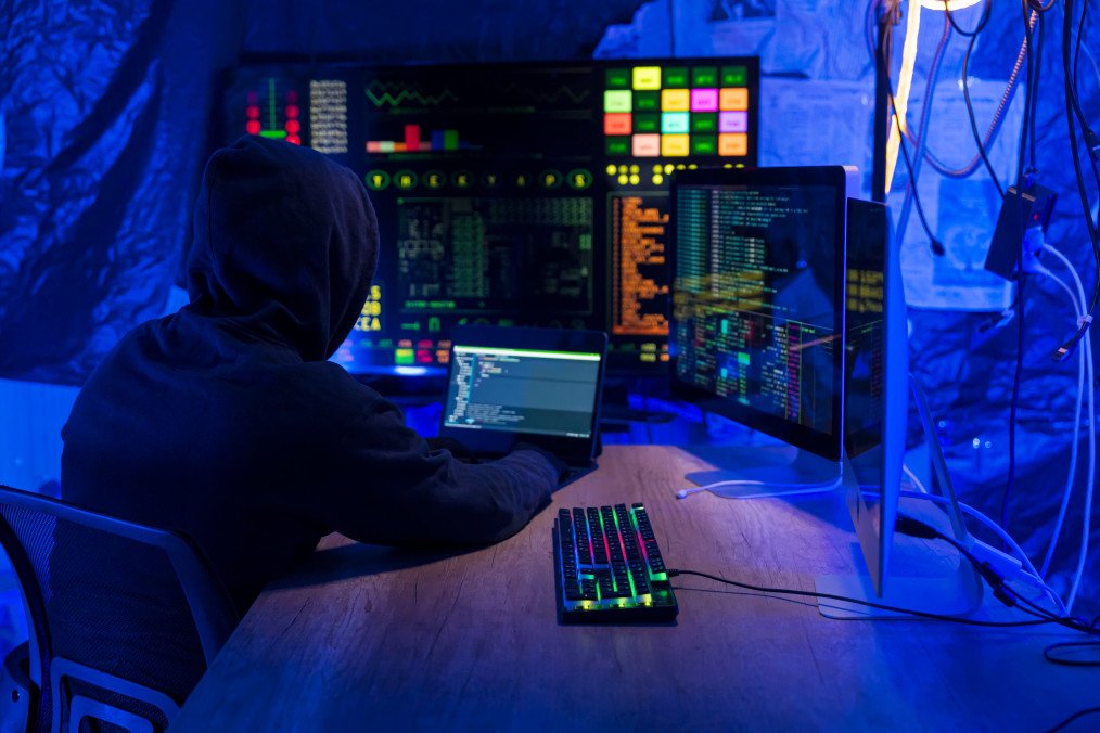 Ukrainian Cyberattack Cripples Russia’s SBP Payment System, Causing $30M in Damages Ukrainian Cyberattack Cripples Russia’s SBP Payment System, Causing $30M in Damages