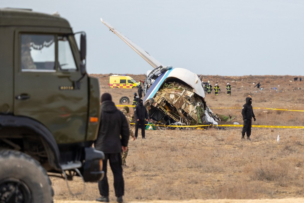 Crashed Azerbaijani Aircraft Reportedly Blindsided by Russian Electronic Warfare