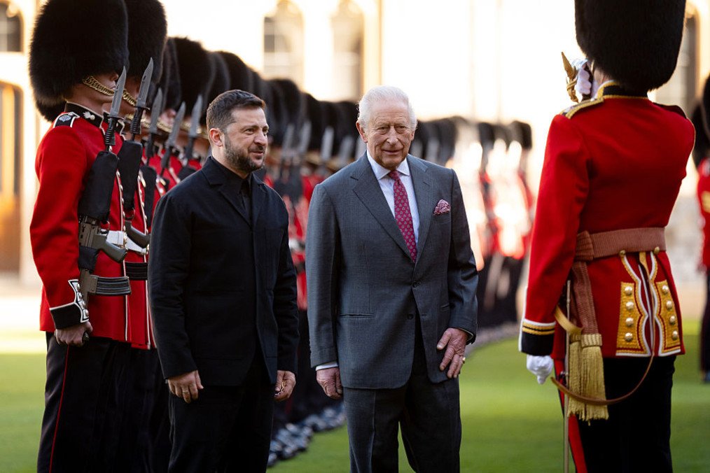 UK Leads Coalition of the Willing Call to Hit Russia Harder With Its Own Frozen Wealth