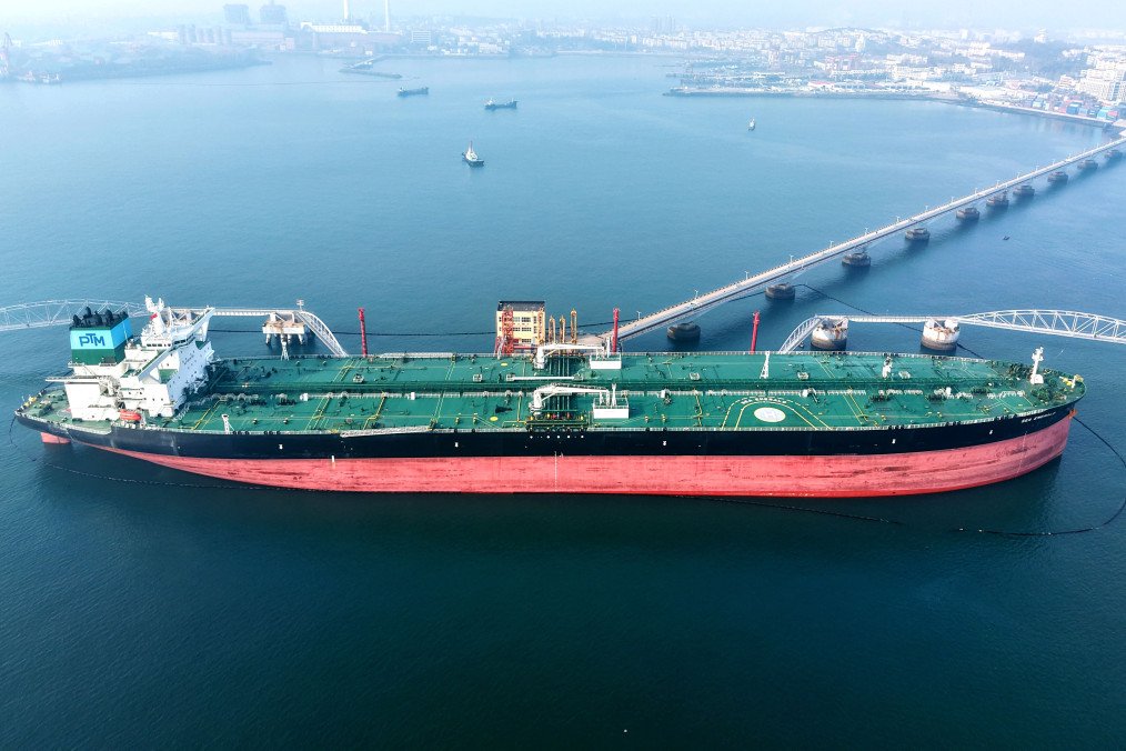 A tanker unloads imported crude oil at the Qingdao Port crude oil terminal in Qingdao, Shandong Province, China, on January 4, 2026. (Source: Getty Images)