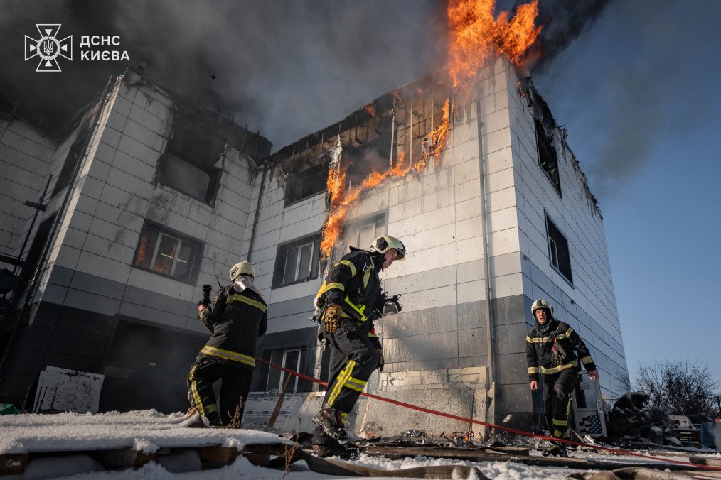 Russian Overnight Strike on Kyiv Kills 2, Torches Medical Facility