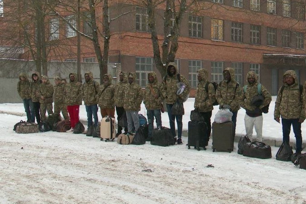 Illustrative image. A group of African mercenaries is being prepared to be sent to the frontline in Ukraine. (Source: Russian media)
