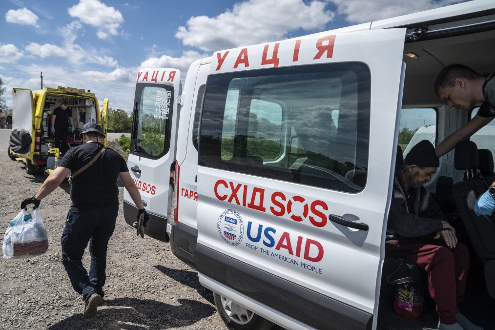 Over 1,300 Civilians Trapped in Pokrovsk as Russian Forces Close In Over 1,300 Civilians Trapped in Pokrovsk as Russian Forces Close In