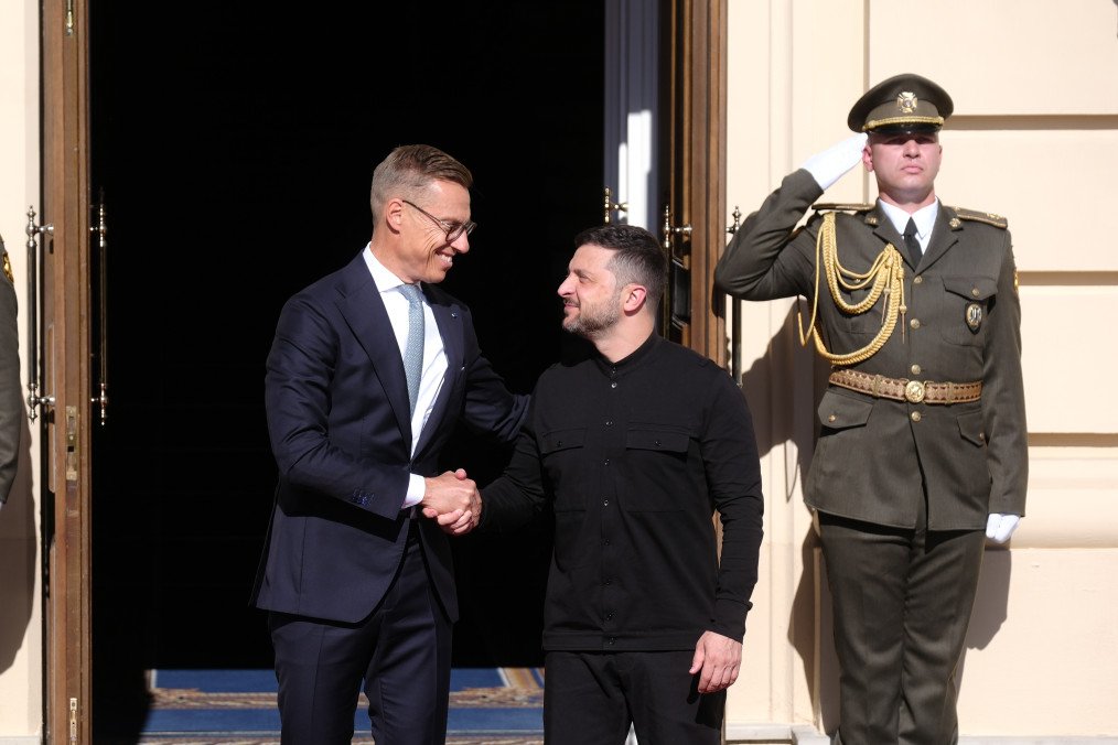 Finland and Ukraine Join Forces on Next-Gen Drone Production Finnish President Alexander Stubb and President of Ukraine Volodymyr Zelenskyy. (Source: Getty Images)