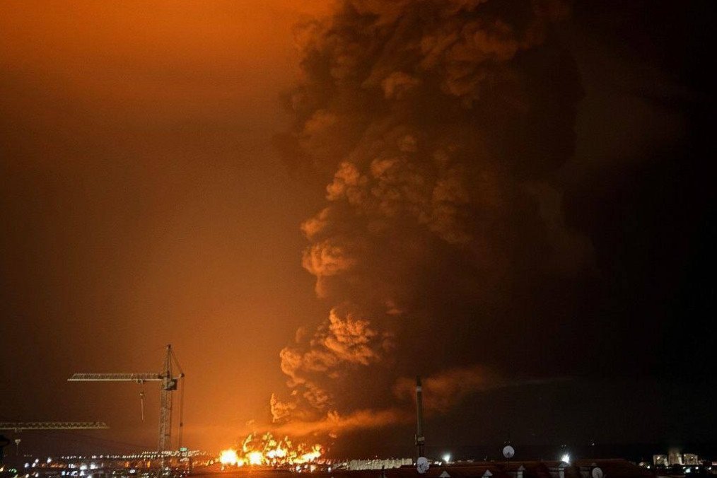 Massive fire at the Feodosia oil terminal in Russian-occupied Crimea after a drone strike, October 13, 2025. (Source: IAPonomarenko/X)
